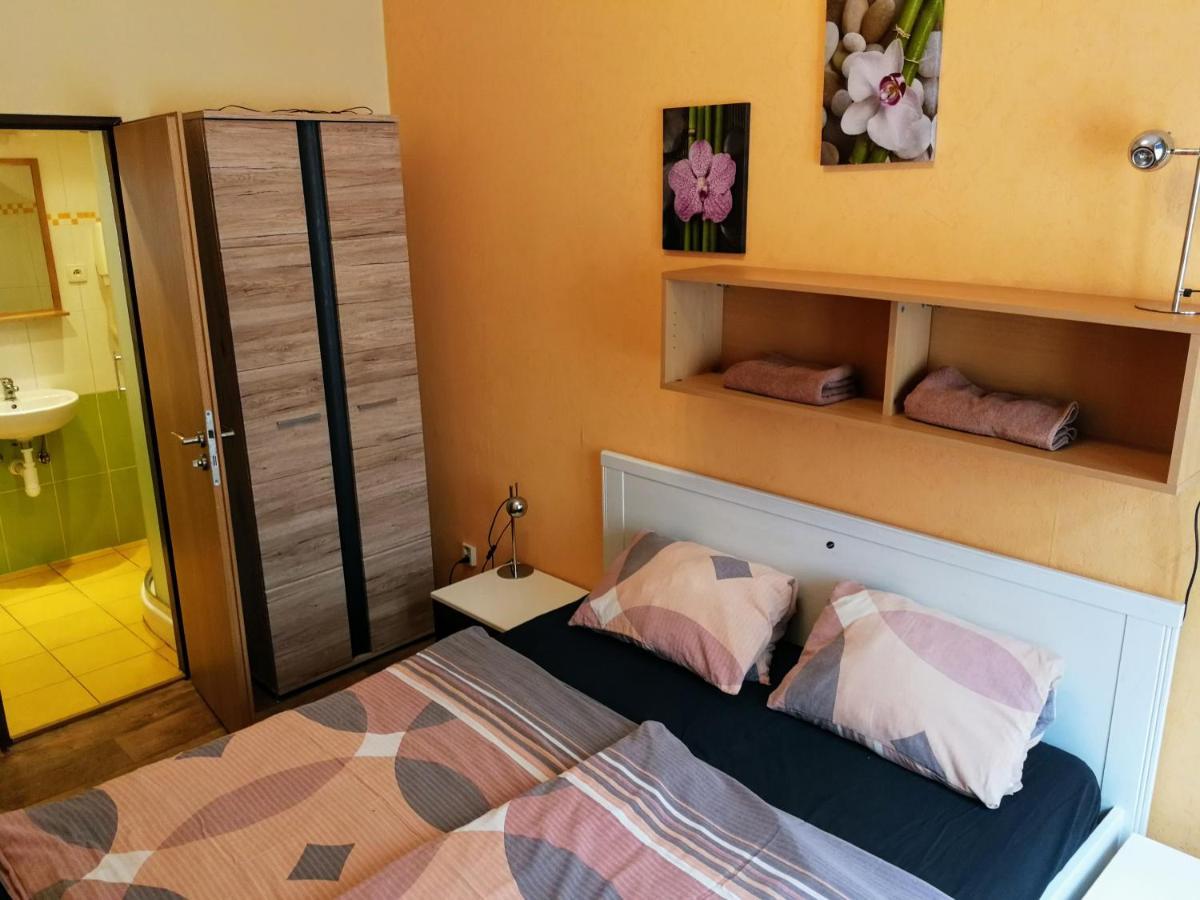 Hostel Sklep Prága Kültér fotó
